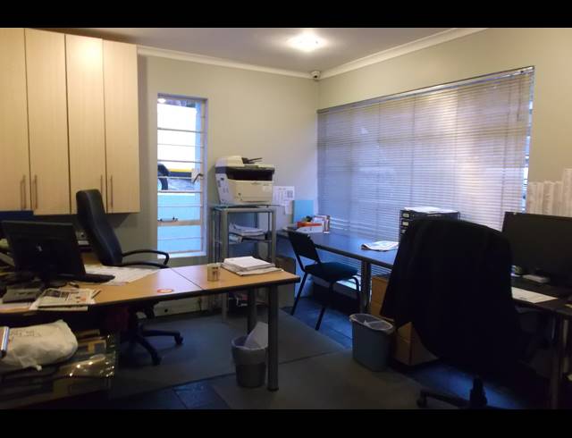 222M² OFFICE SOLD IN SONHEUWEL